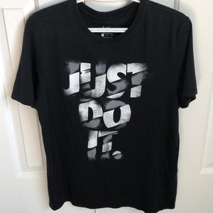 Nike T-Shirt